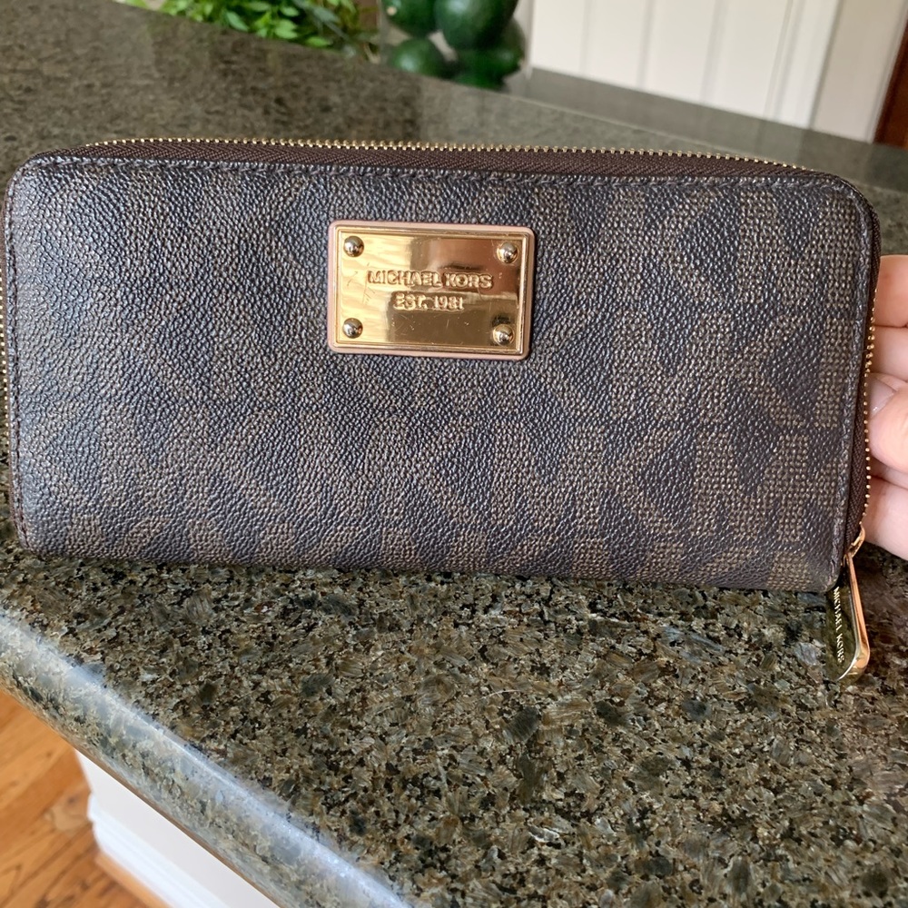 Michael Kors Monogram Long Wallet